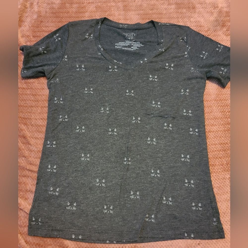 Cat print shirt 